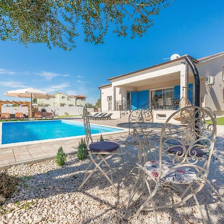 Villa Tara Zadarvillas Tinj Buitenkant foto
