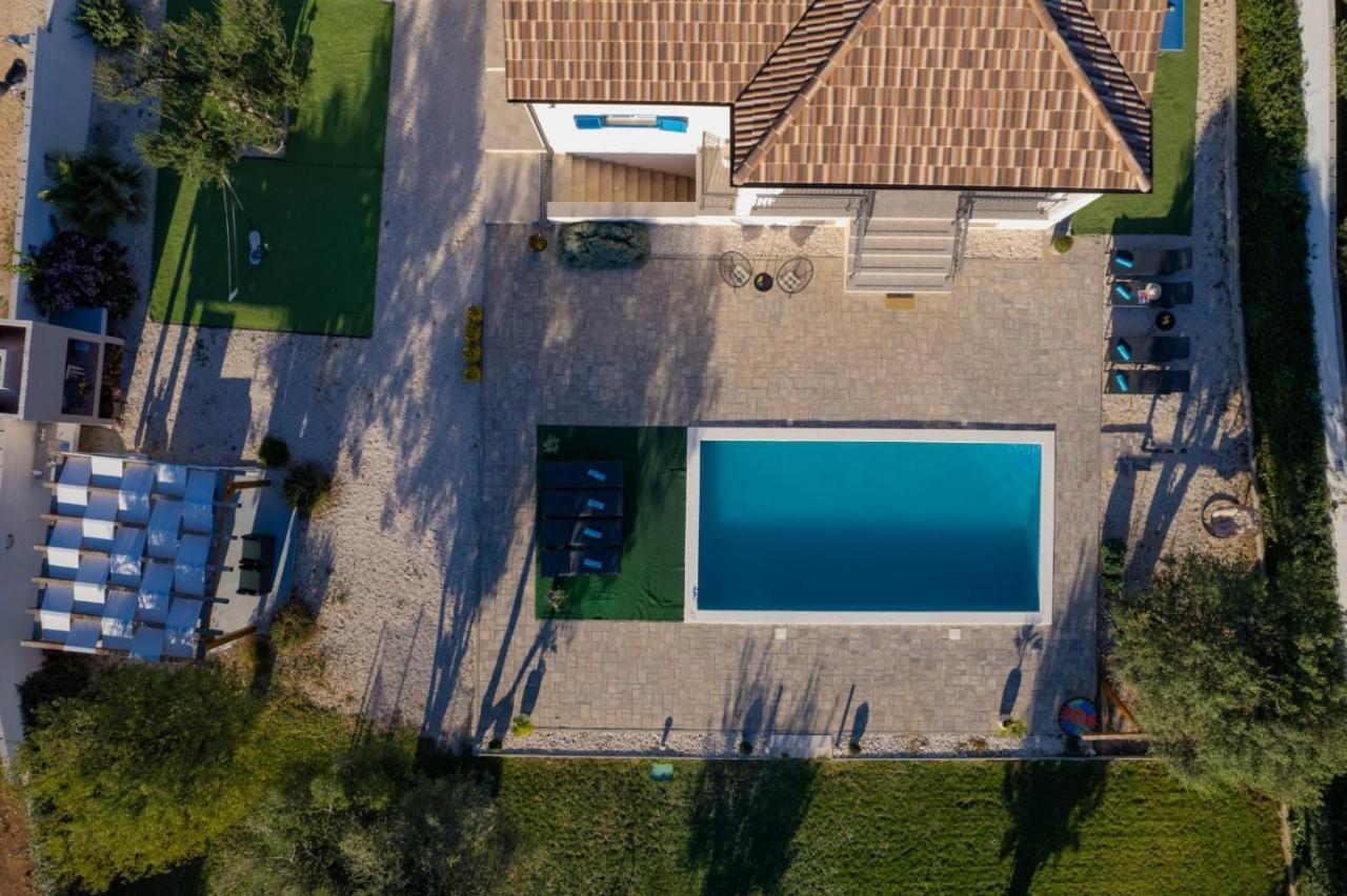 Villa Tara Zadarvillas Tinj Buitenkant foto