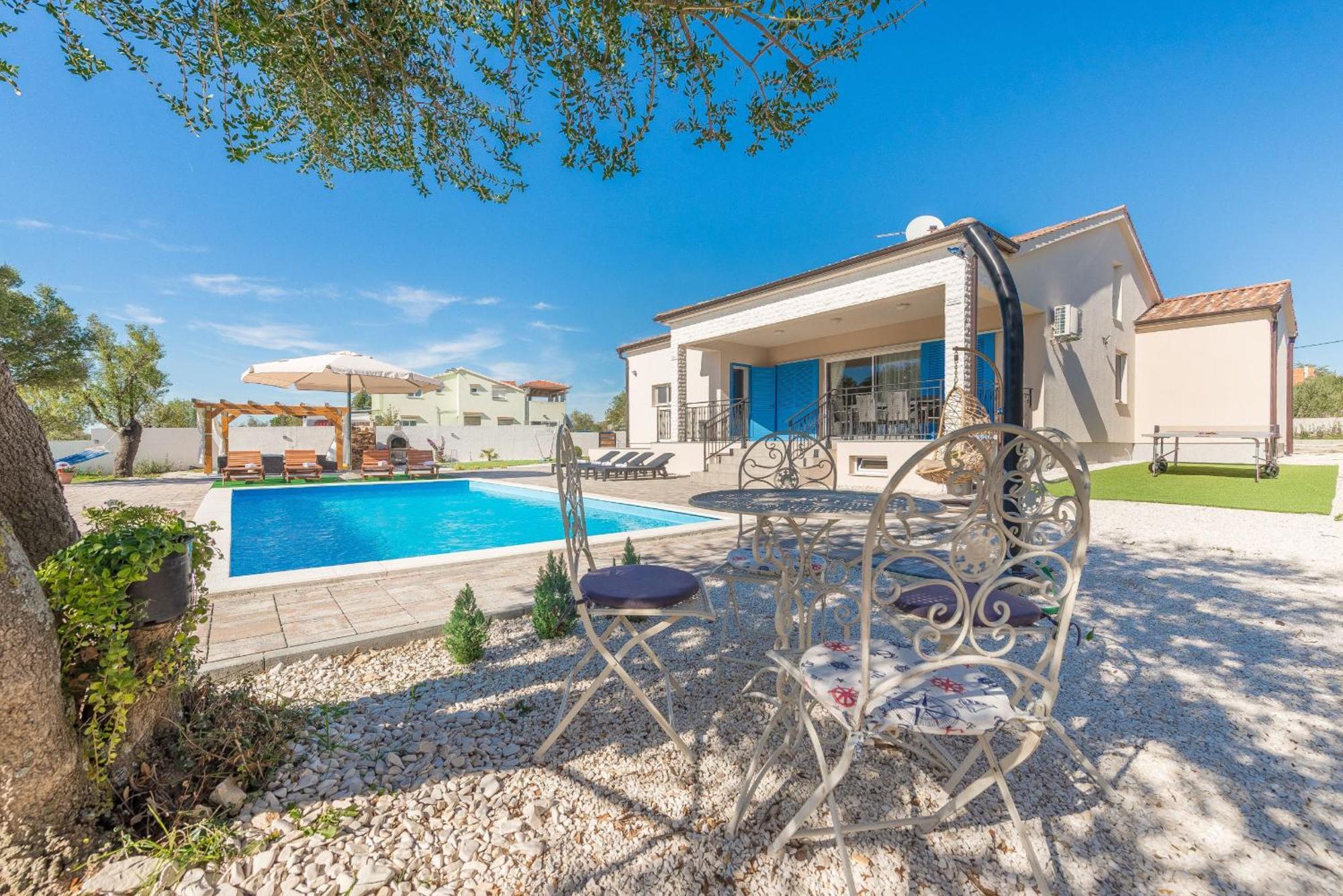 Villa Tara Zadarvillas Tinj Buitenkant foto